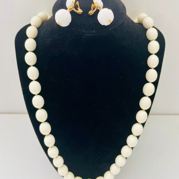 Monet Jewelry - VNT Monet signed drop bead earrings and VNT matching white necklace